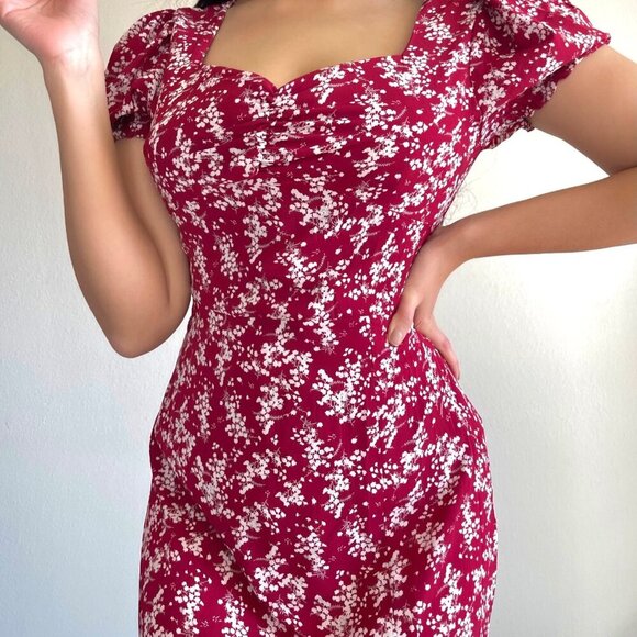 Burgundy Floral Midi Dress with side slit - Picture 11 of 11
